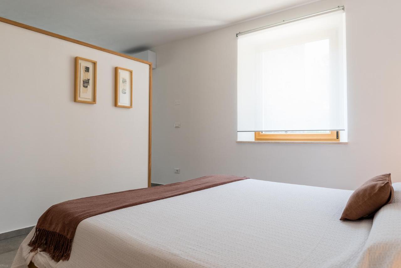L'Abbraccio Della Quercia Apartment Momjan Exterior photo