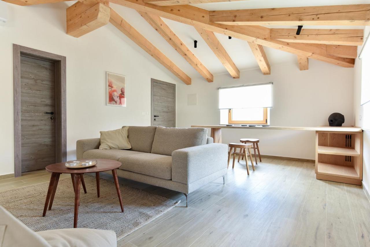 L'Abbraccio Della Quercia Apartment Momjan Exterior photo